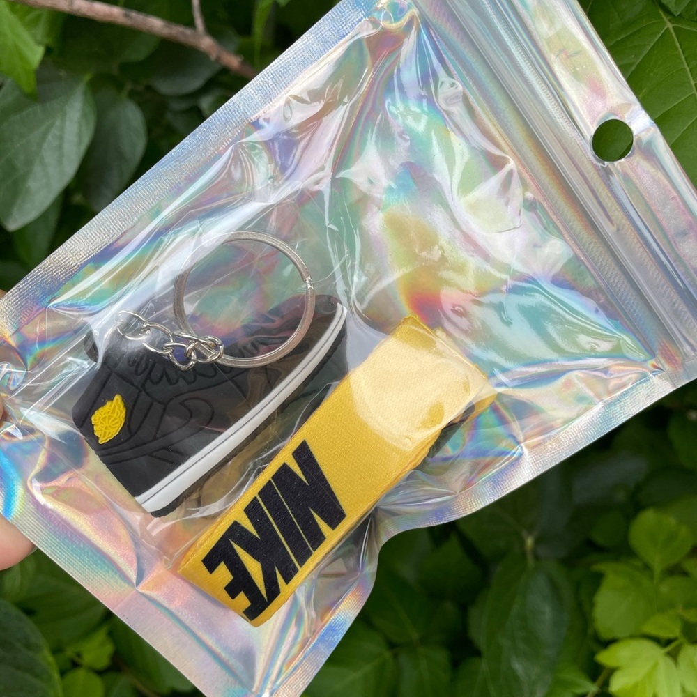 NIKE Lanyards and Shoe Keychain Sets